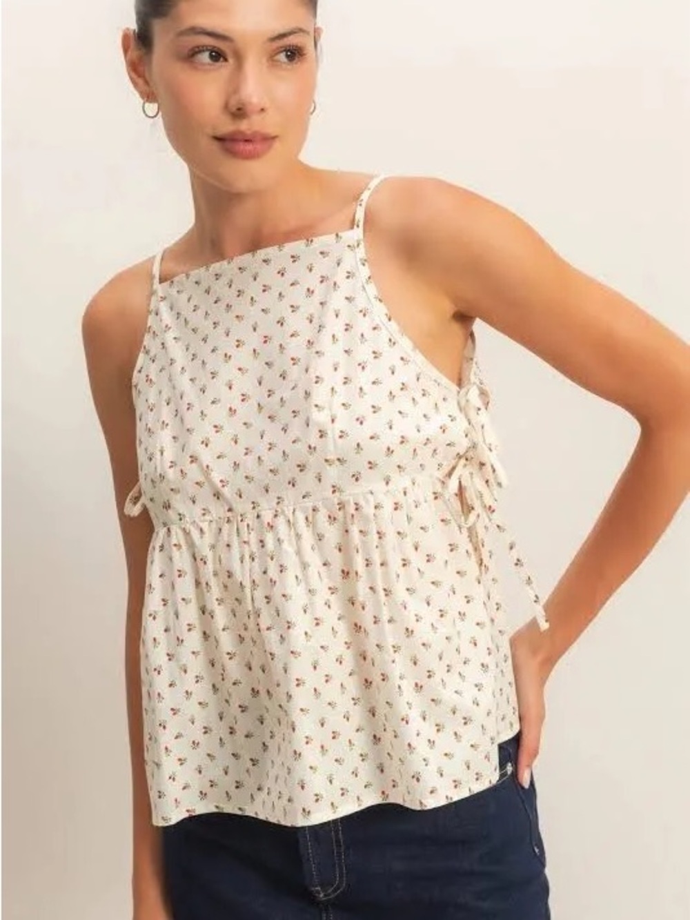 Tiny strawberry Tie-Side Camisole Top - Cream